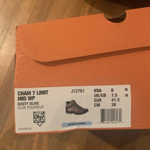 Boots - Picture 7 of 7